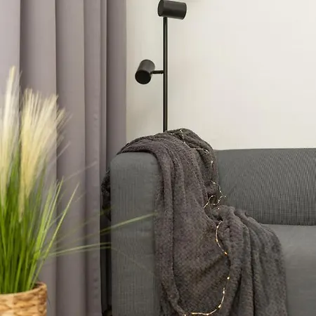 Апартаменти Air 213 *