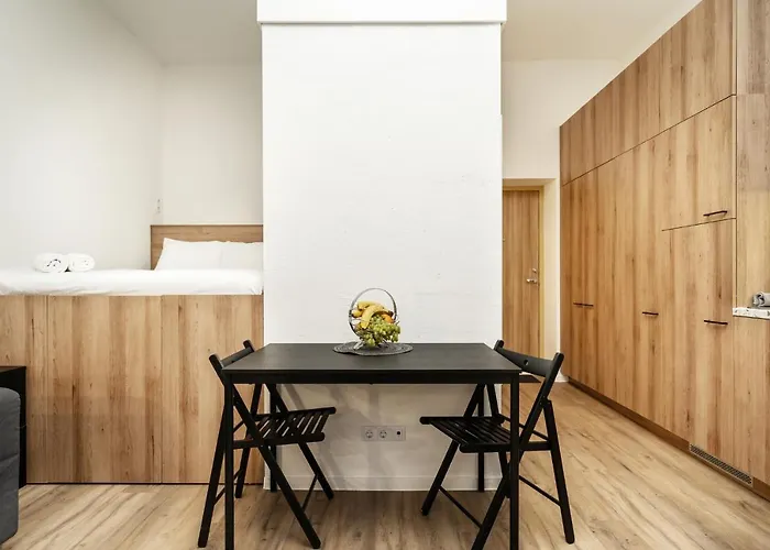 Air 213 * Вільнюс