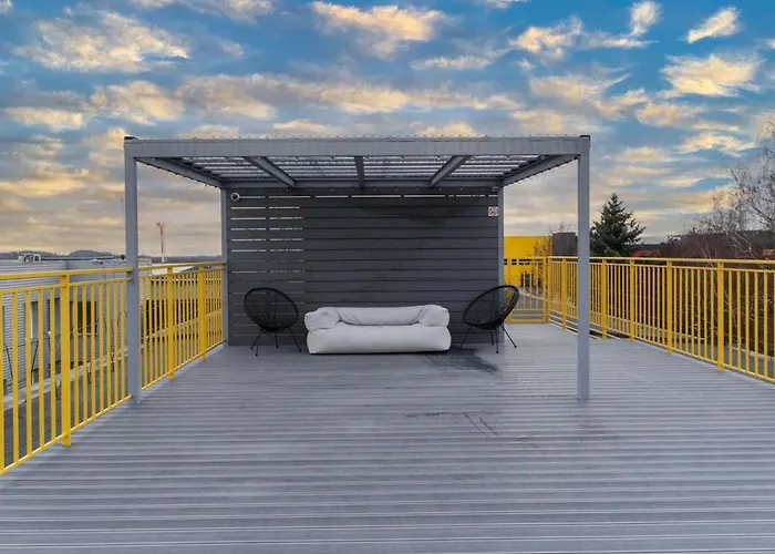 Air 213 Апартаменти *